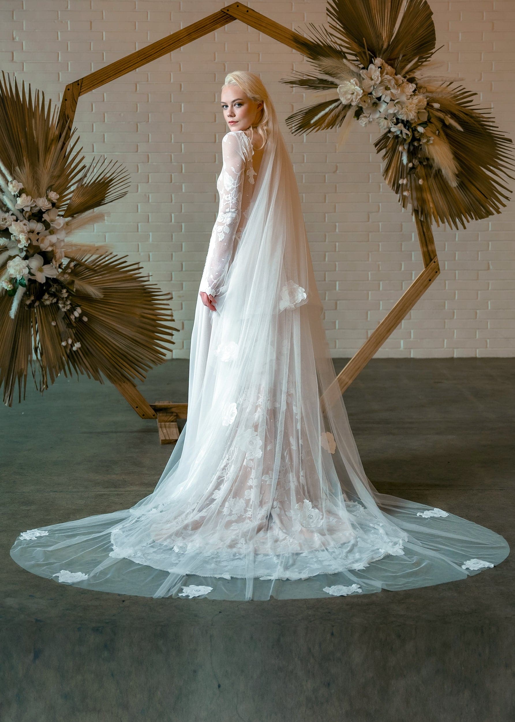 Bloom Sample (cathedral) - Image 7
