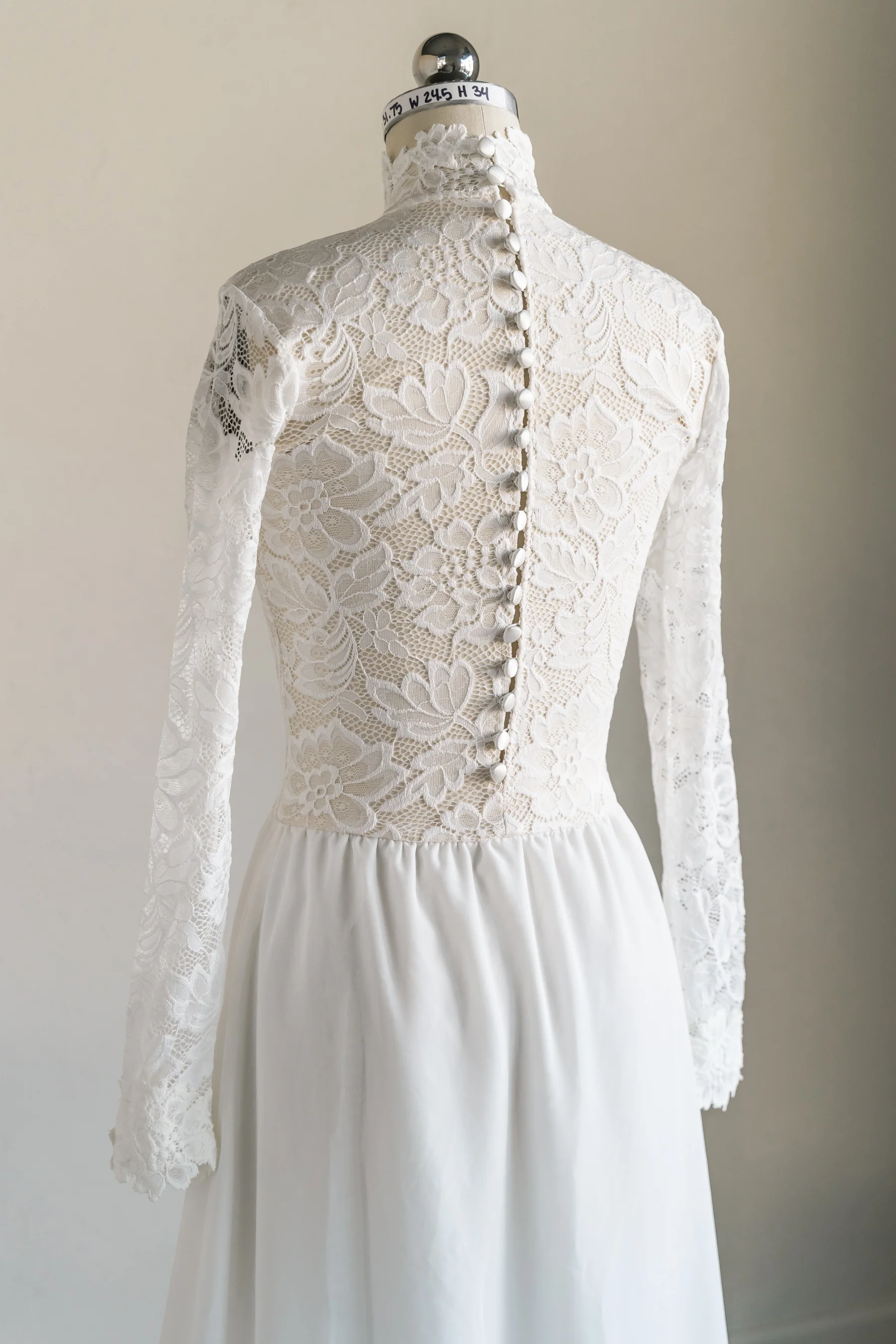 Evan Sample (size XS) - Image 15