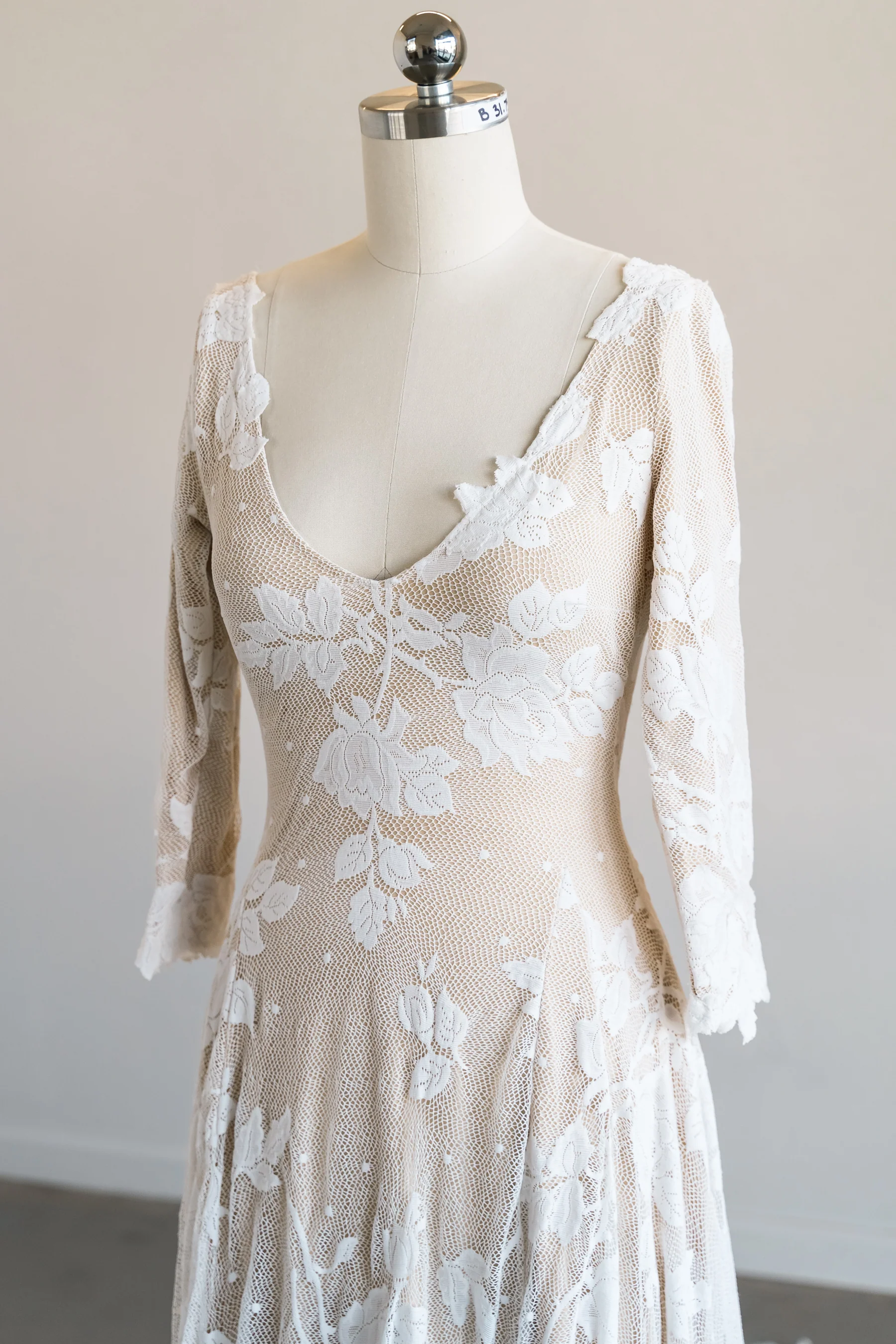 Nevaeh Sample (size S) - Image 31