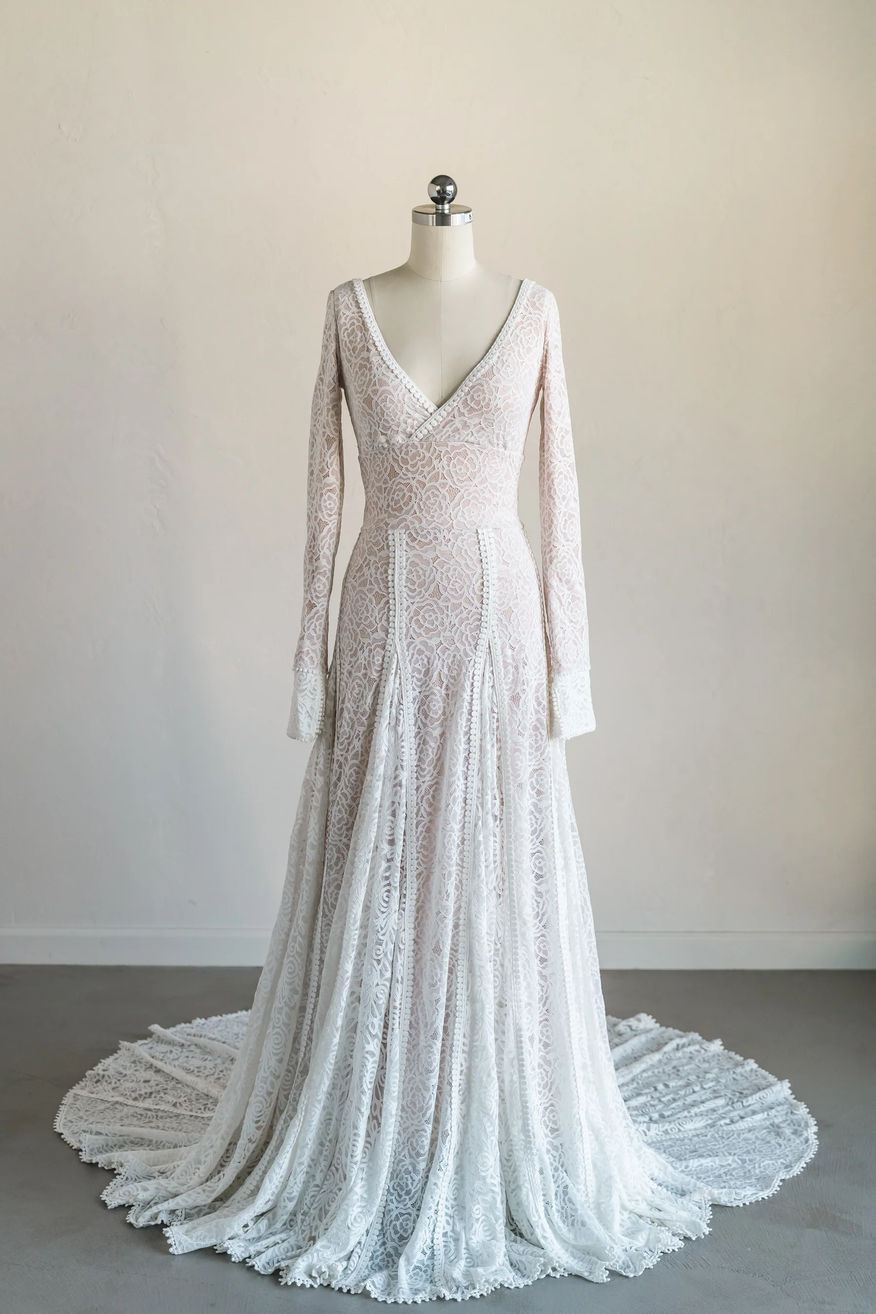 Skye Sample (size S) - Image 21