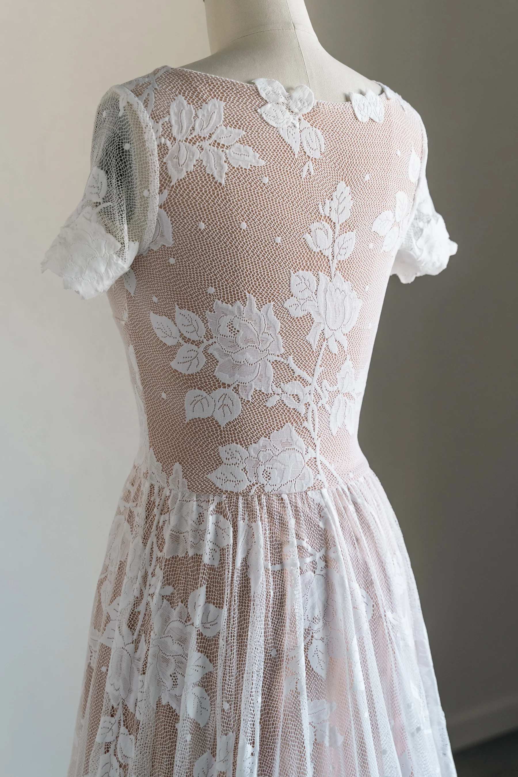 Willow Sample (size XS) - Image 16